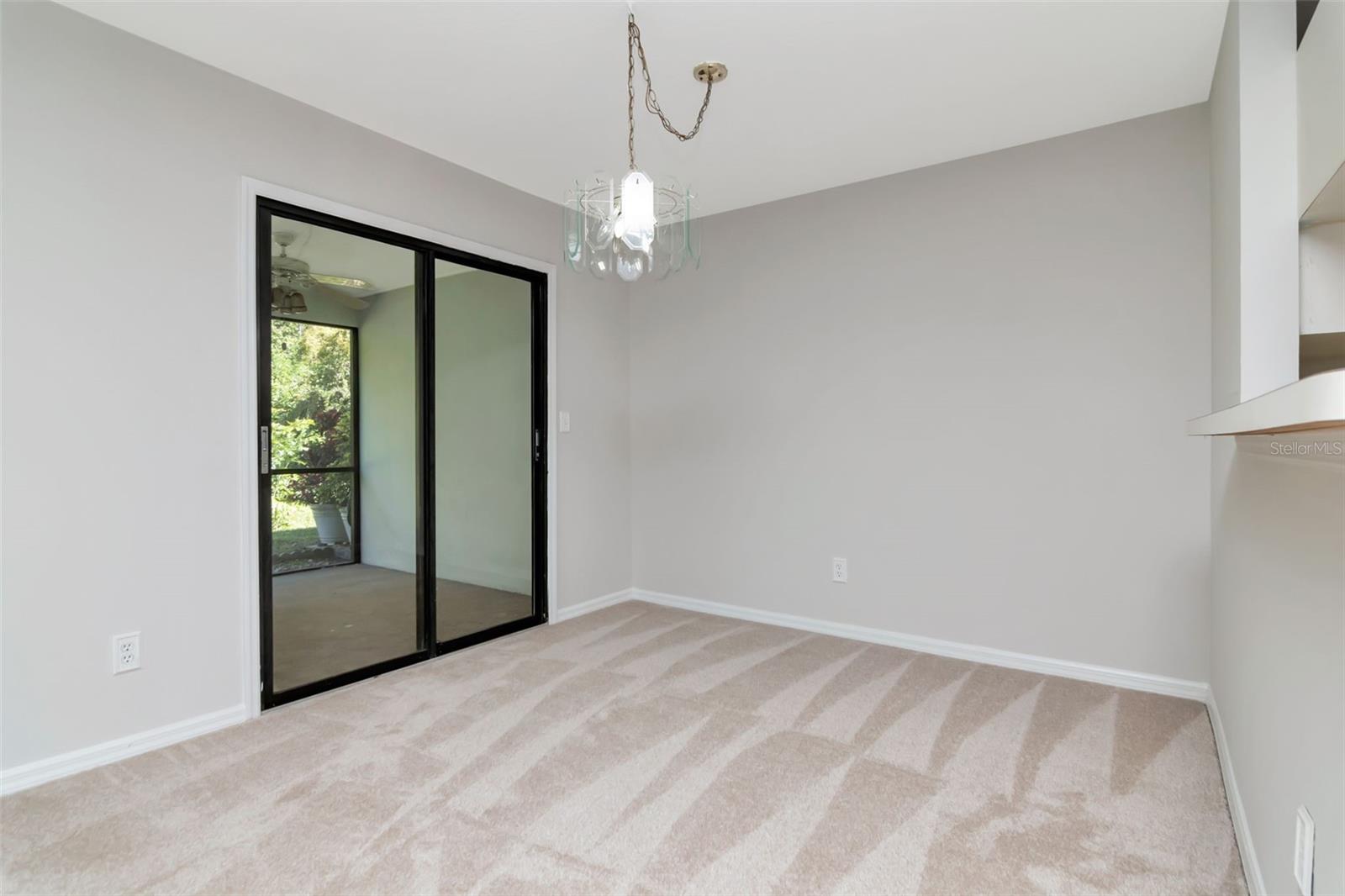 Image 11 of 41 For 4127 Brentwood Park Circle