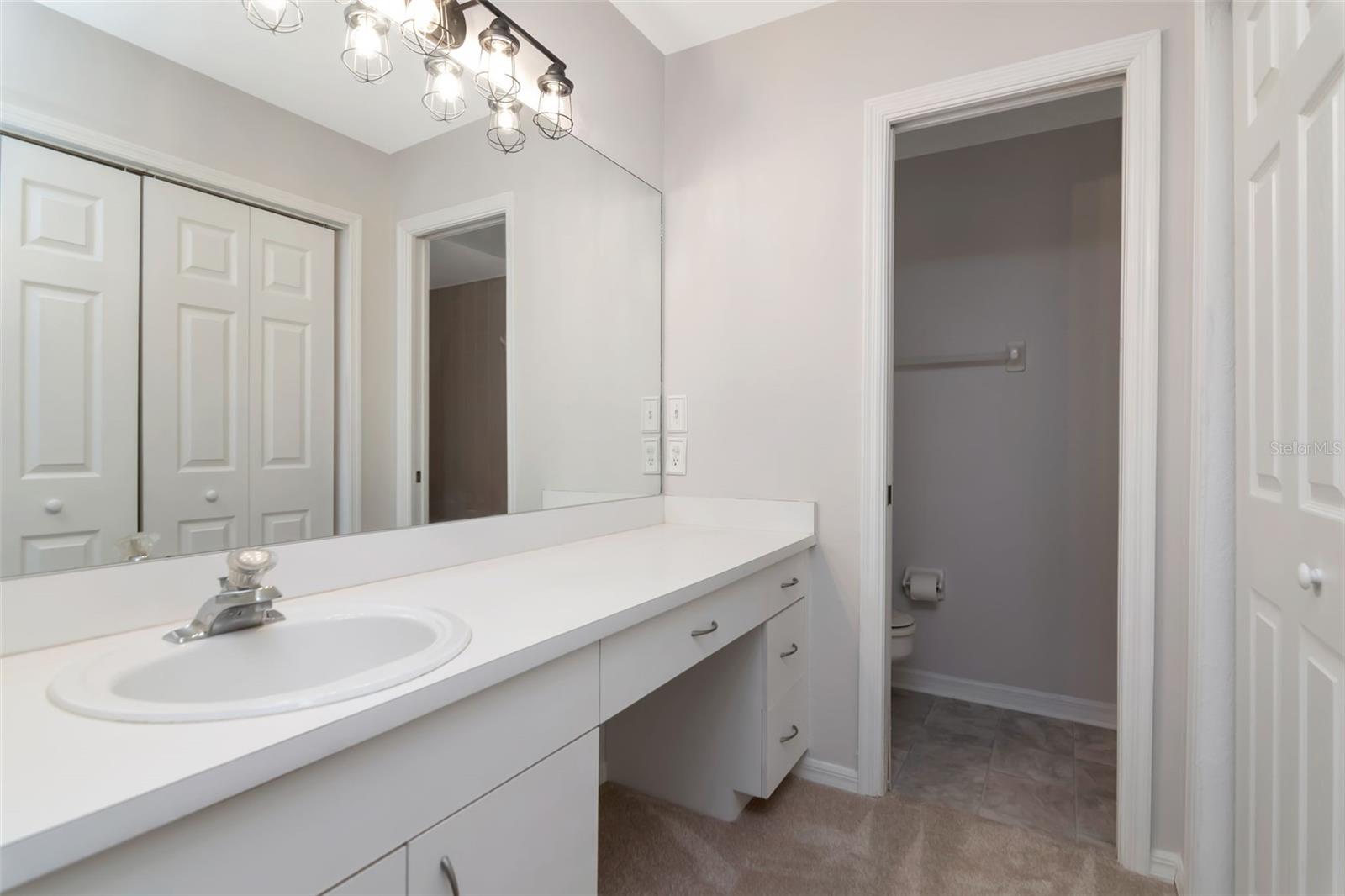 Image 26 of 41 For 4127 Brentwood Park Circle