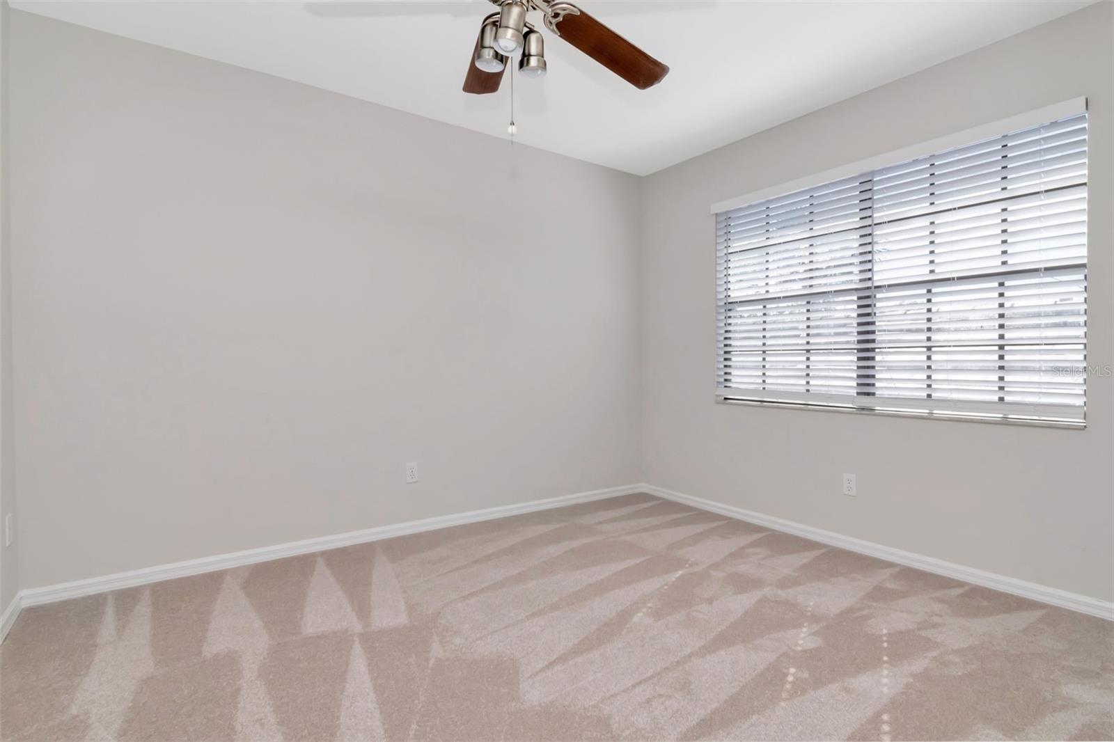 Image 29 of 41 For 4127 Brentwood Park Circle