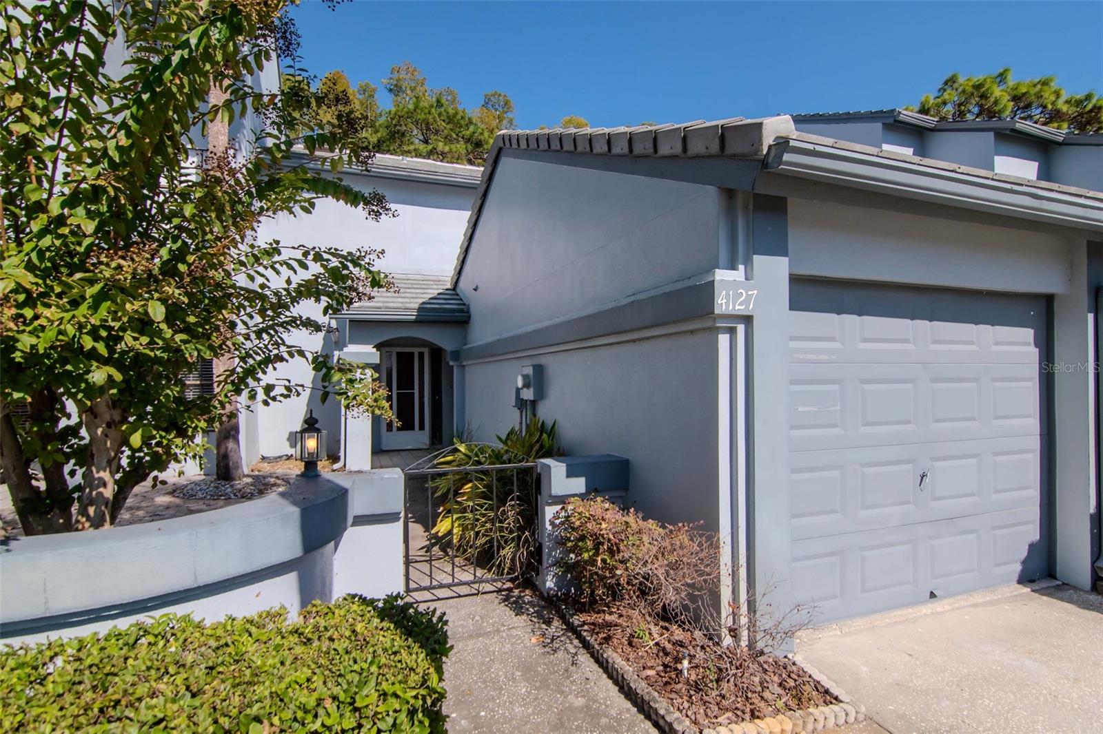 Image 4 of 41 For 4127 Brentwood Park Circle