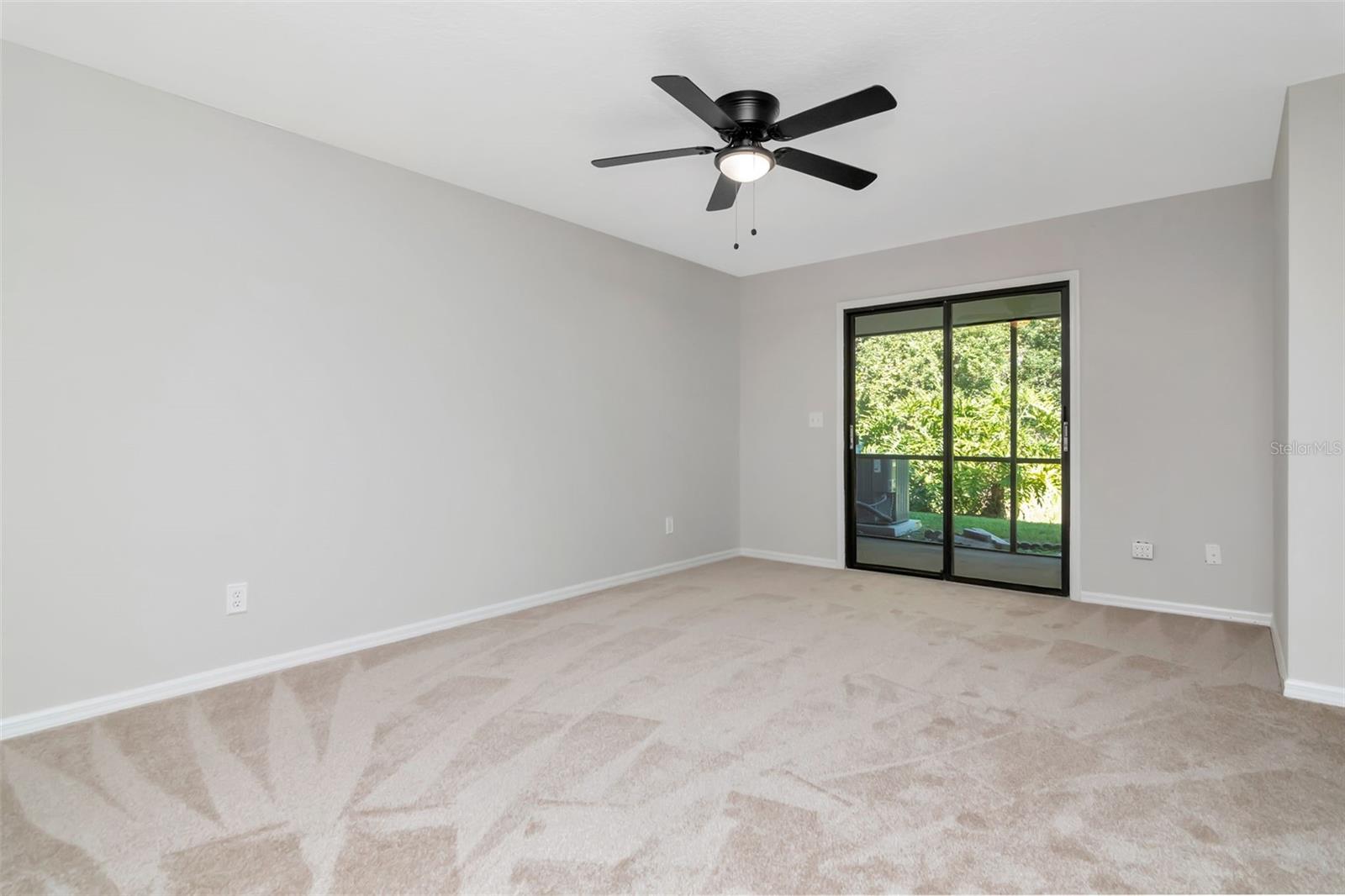 Image 9 of 41 For 4127 Brentwood Park Circle