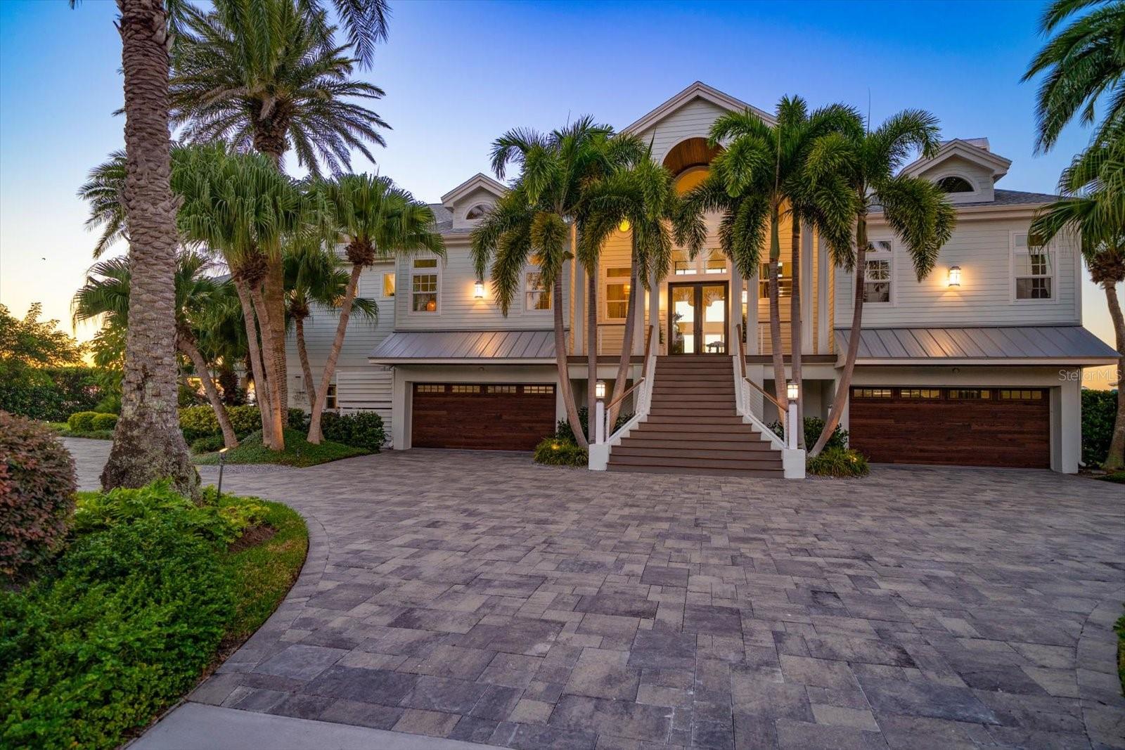 Image 3 of 100 For 418 St Andrews Drive