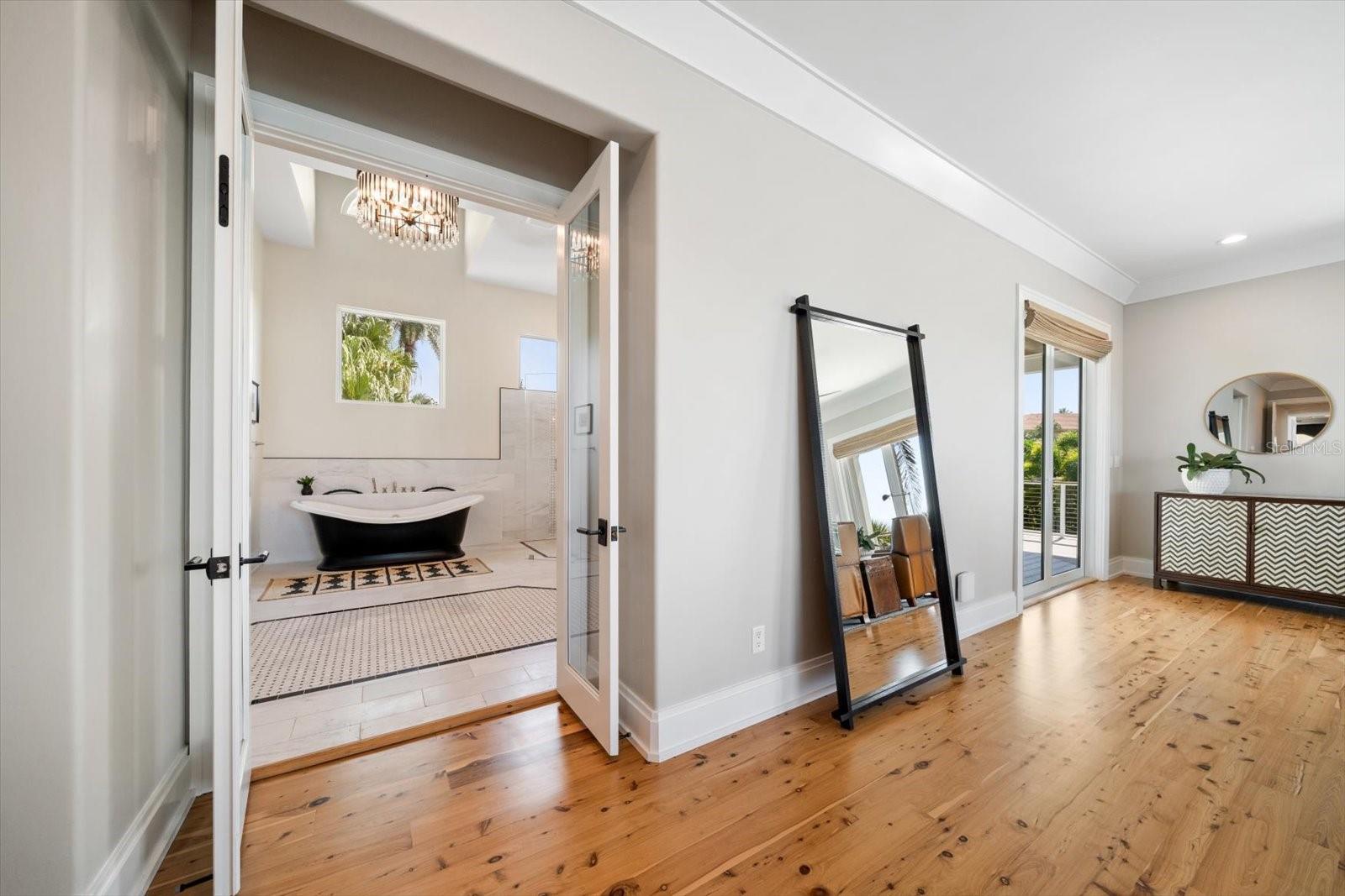 Image 38 of 100 For 418 St Andrews Drive