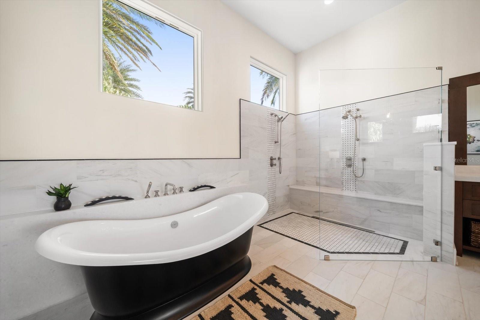 Image 39 of 100 For 418 St Andrews Drive