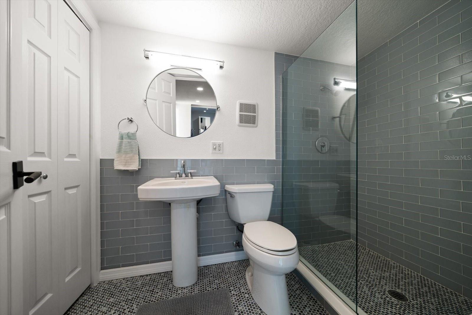 Image 60 of 100 For 418 St Andrews Drive