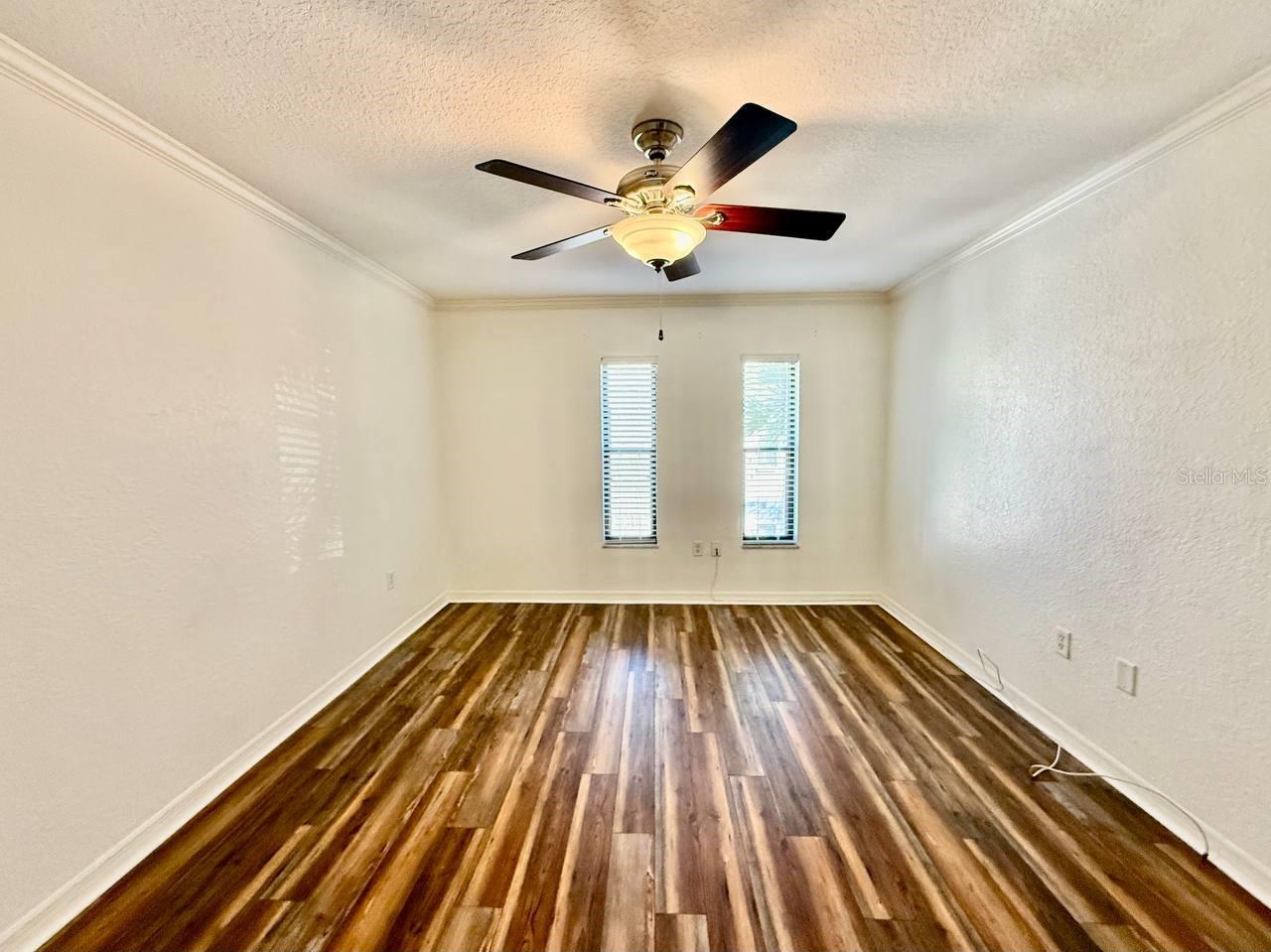 Image 15 of 33 For 704 Lyndhurst Street 624