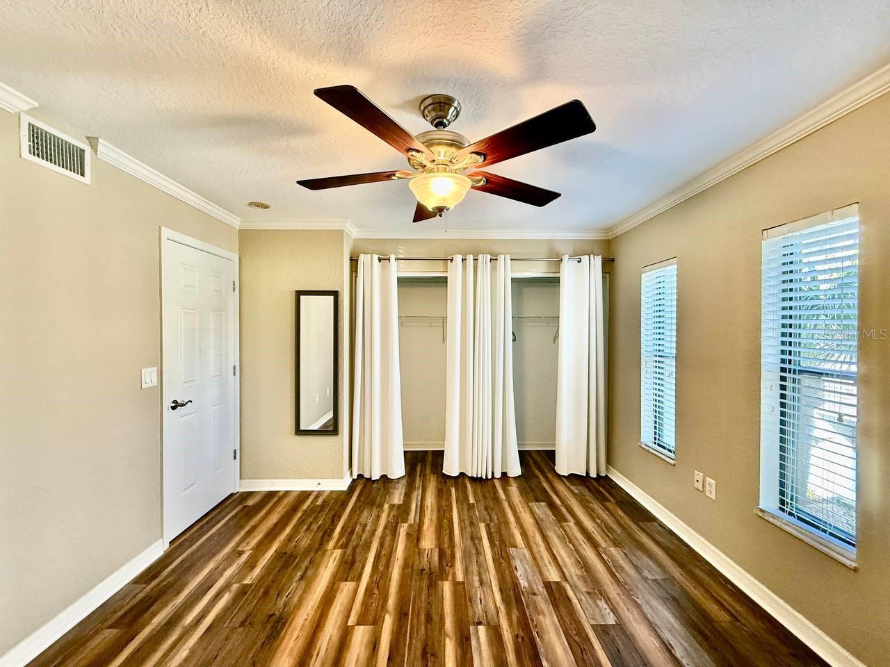 Image 20 of 33 For 704 Lyndhurst Street 624