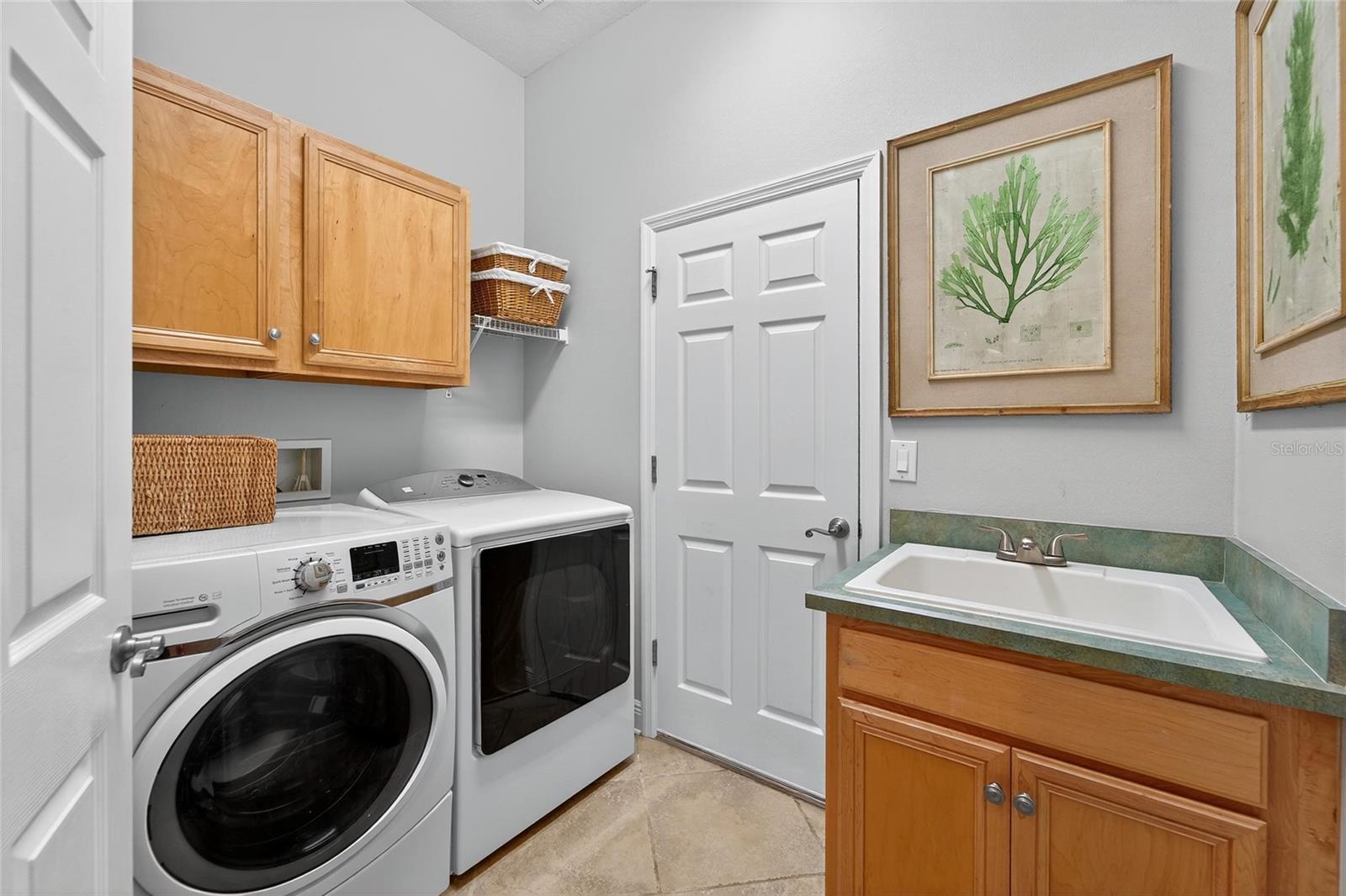 Image 56 of 88 For 16022 Ternglade Drive