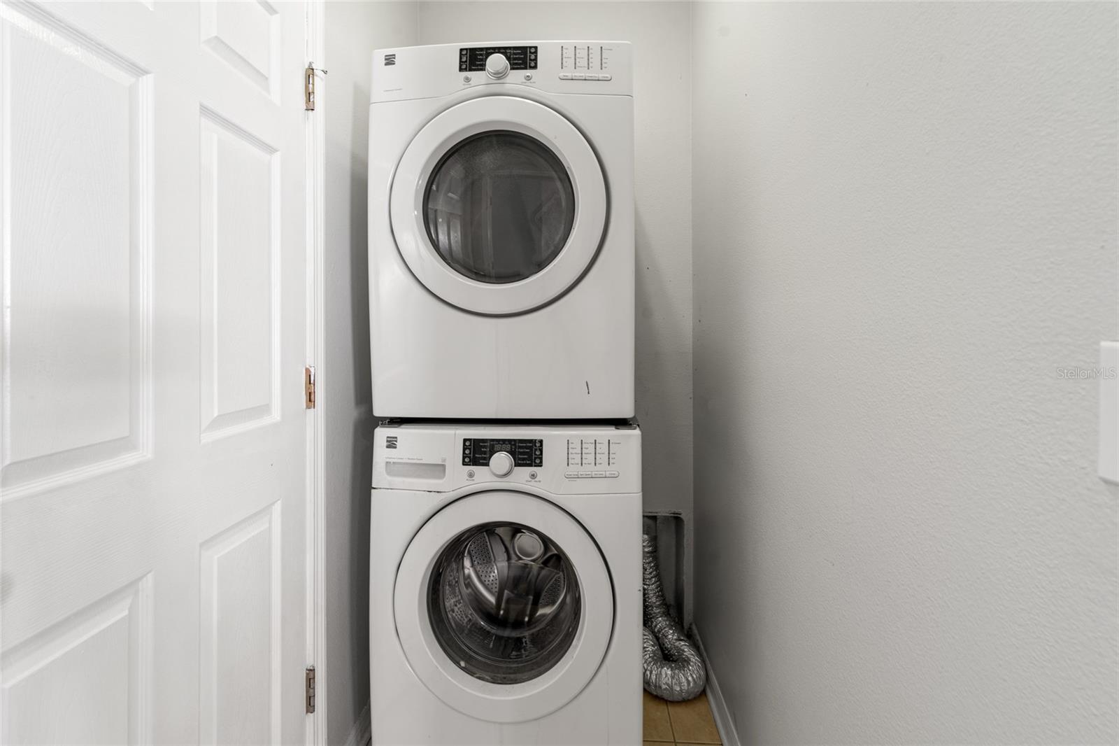 Image 13 of 40 For 5727 Autumn Shire Drive