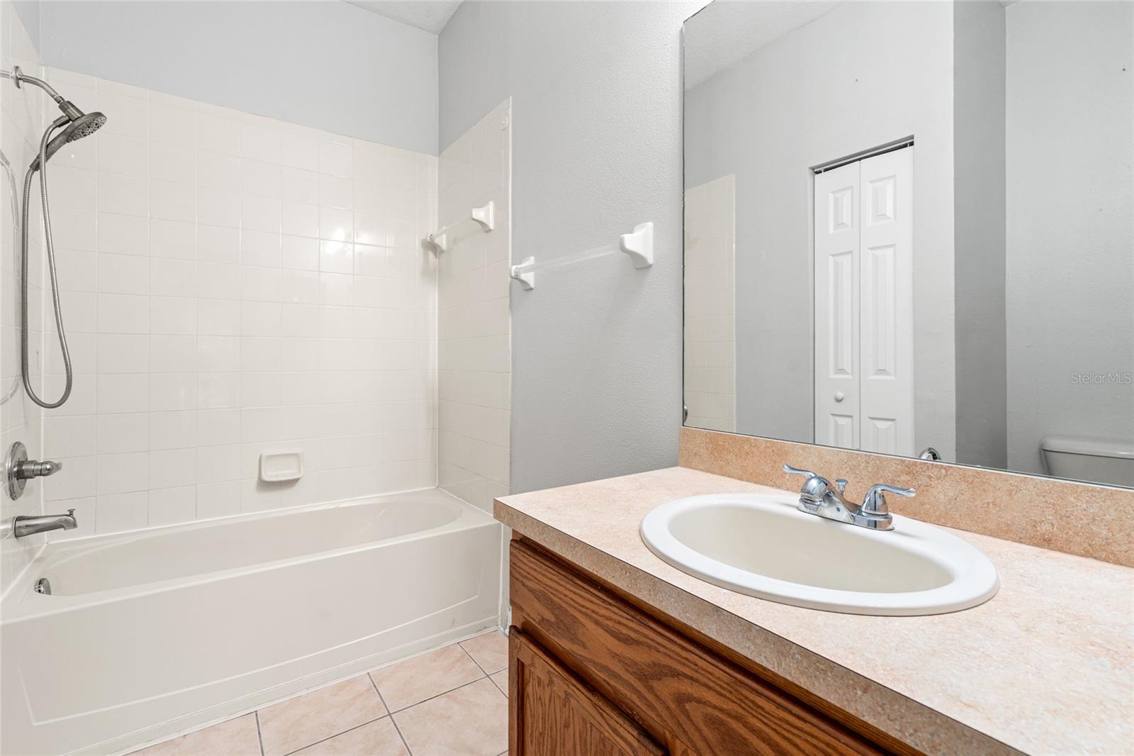 Image 23 of 40 For 5727 Autumn Shire Drive