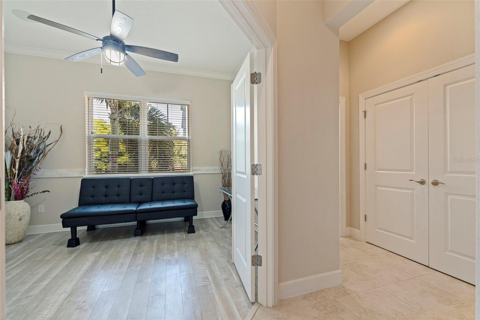 Image 13 of 36 For 3222 Moorings Drive S