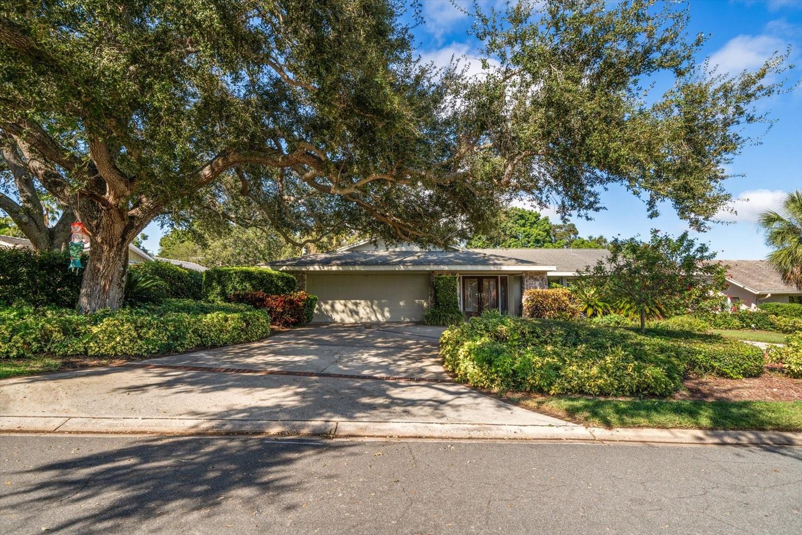 Image 60 of 66 For 308 Eastleigh Drive