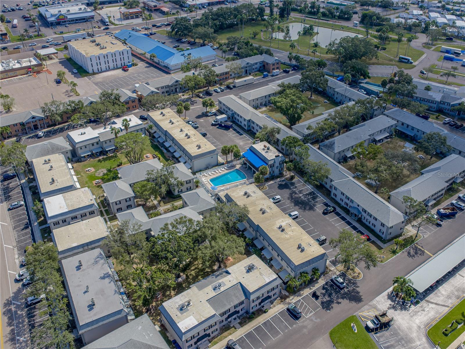 Image 27 of 63 For 1170 Rue Des Chateaux  1a