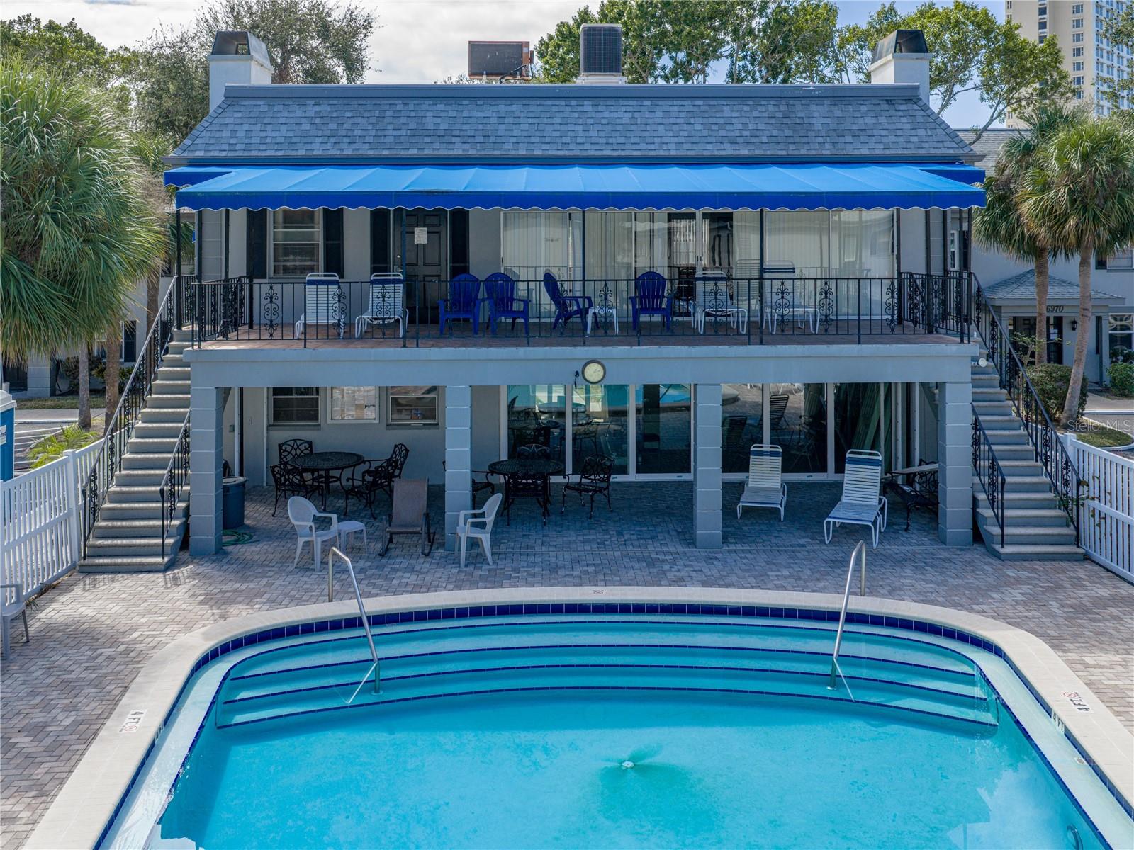 Image 33 of 63 For 1170 Rue Des Chateaux  1a