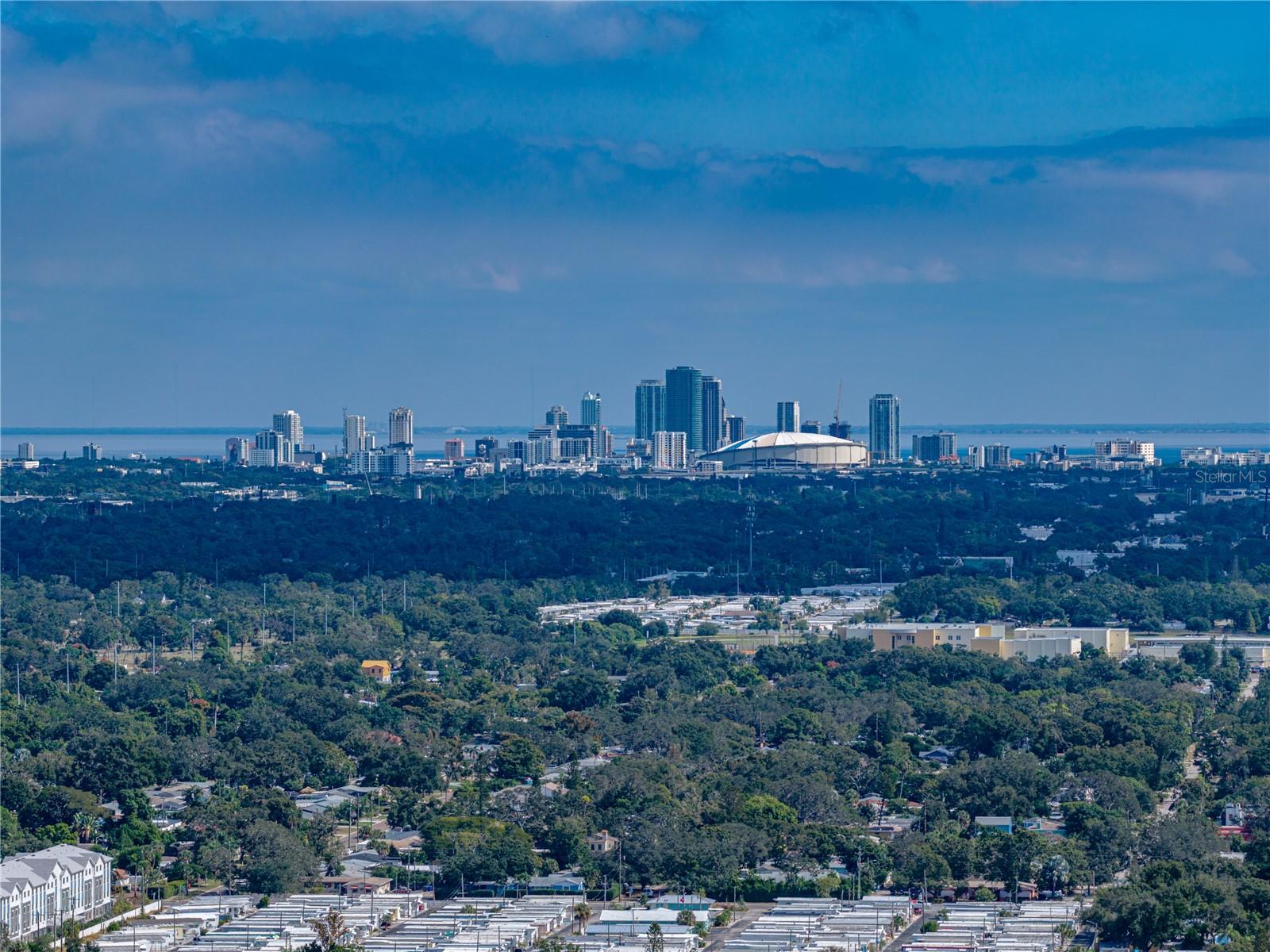 Image 35 of 63 For 1170 Rue Des Chateaux  1a