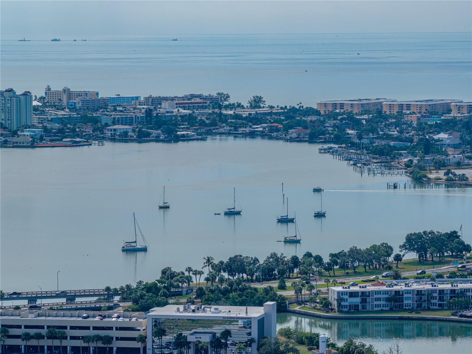 Image 39 of 63 For 1170 Rue Des Chateaux  1a