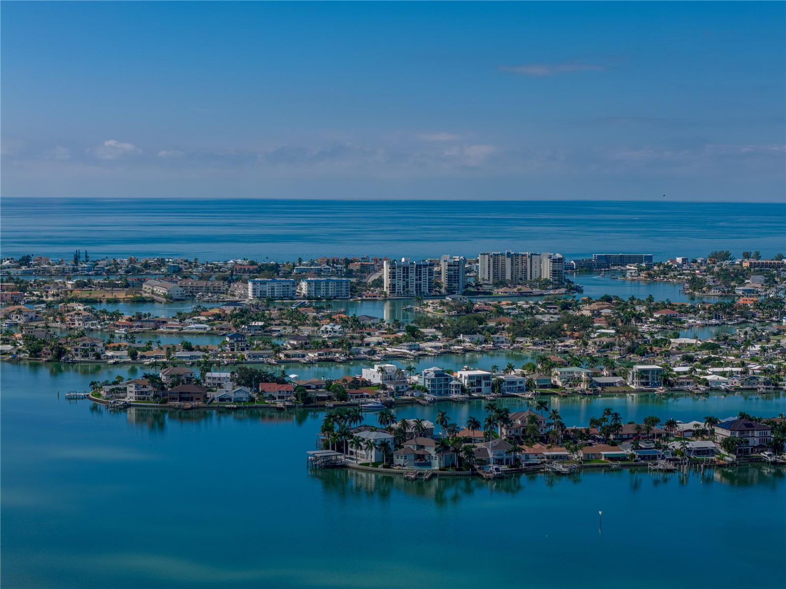 Image 41 of 63 For 1170 Rue Des Chateaux  1a