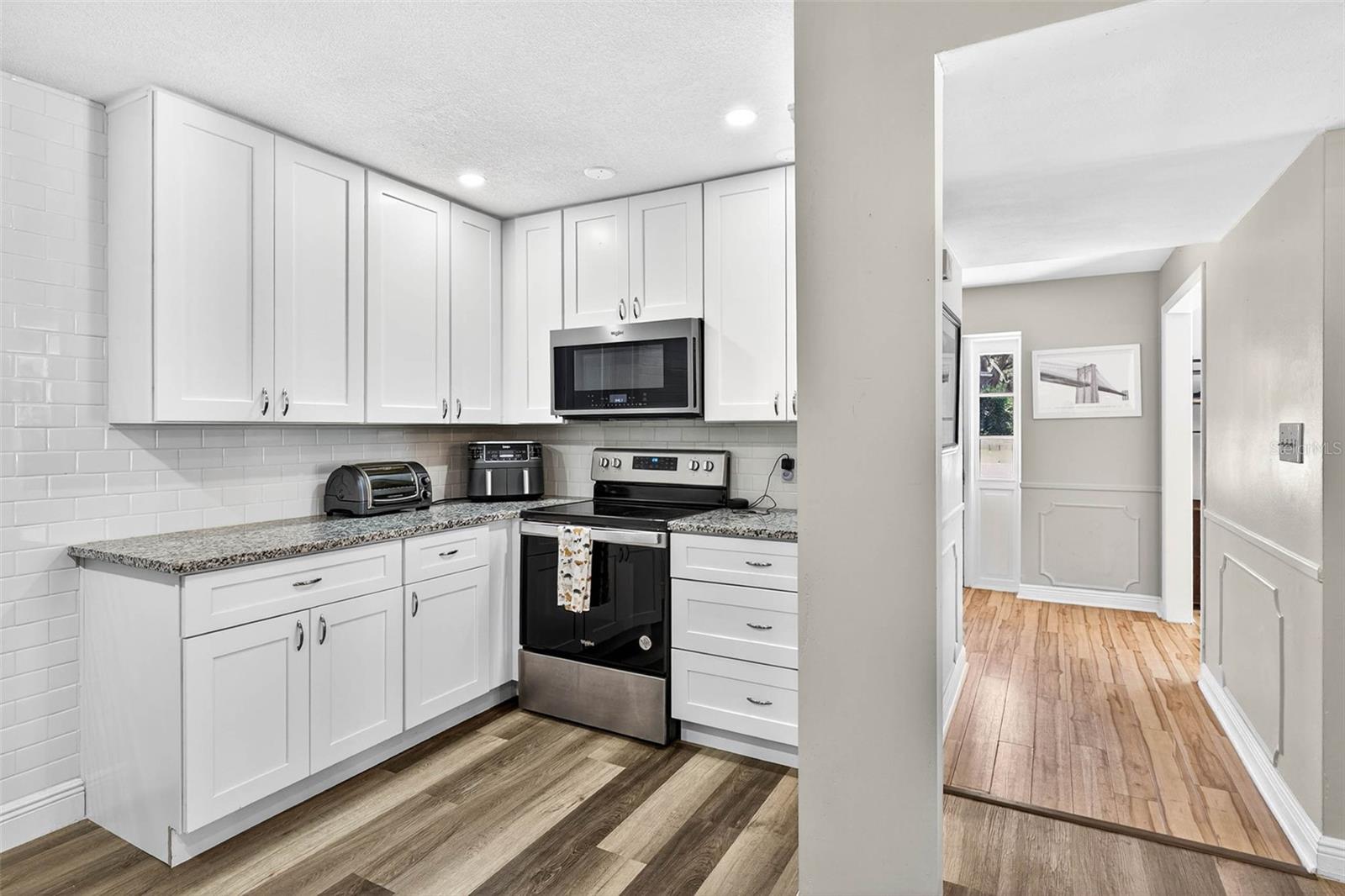 Image 16 of 44 For 13589 101st Terrace