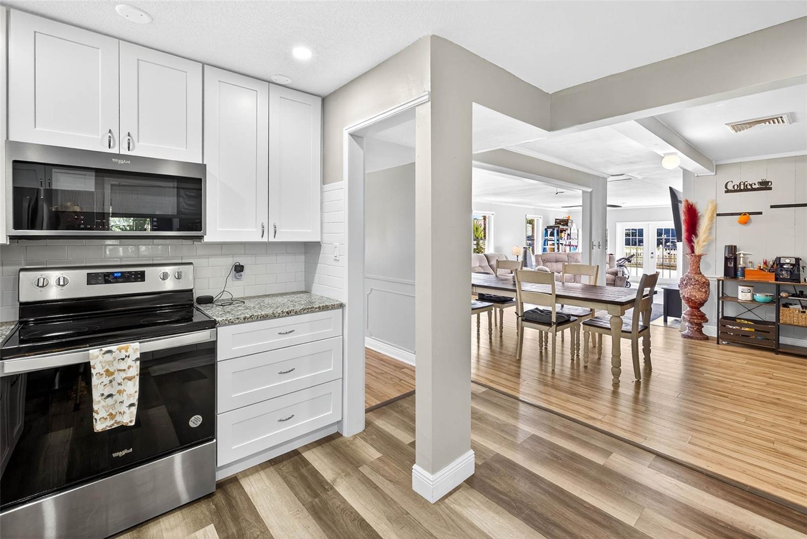 Image 17 of 44 For 13589 101st Terrace