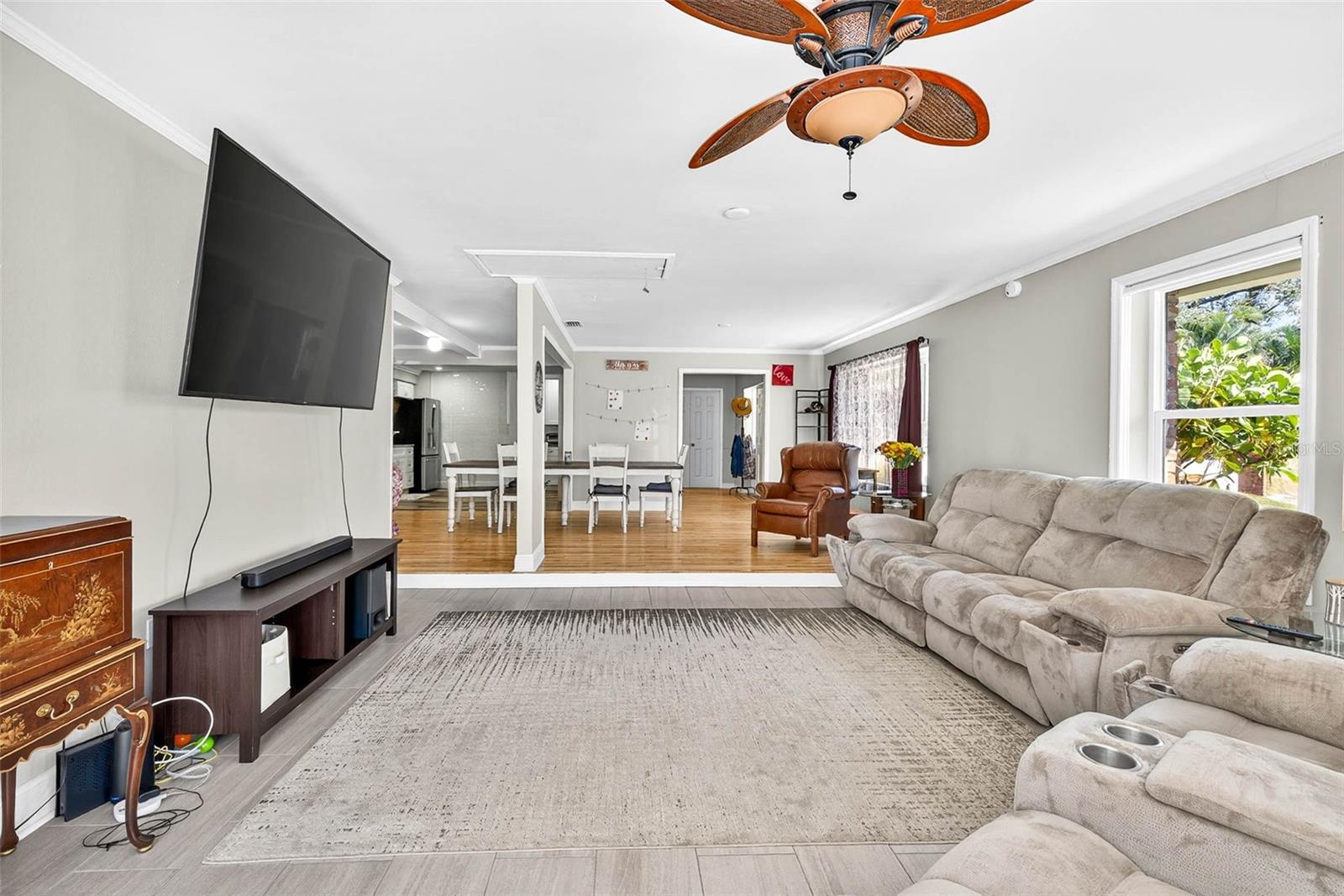 Image 23 of 44 For 13589 101st Terrace