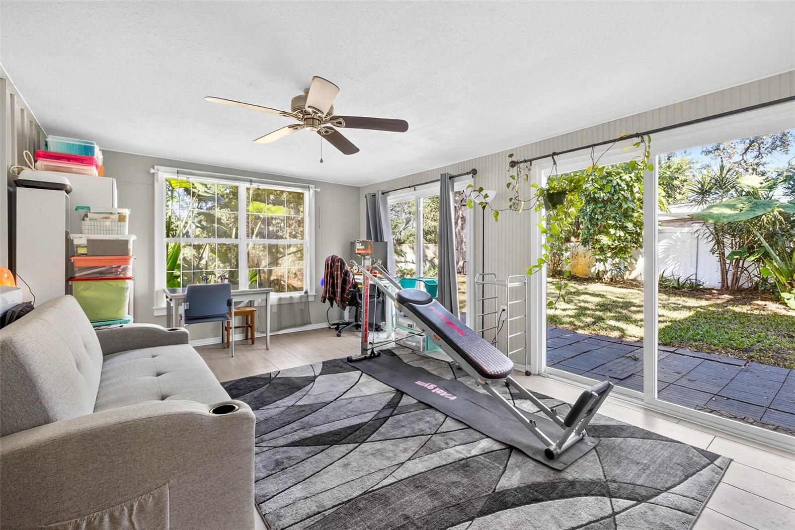 Image 24 of 44 For 13589 101st Terrace