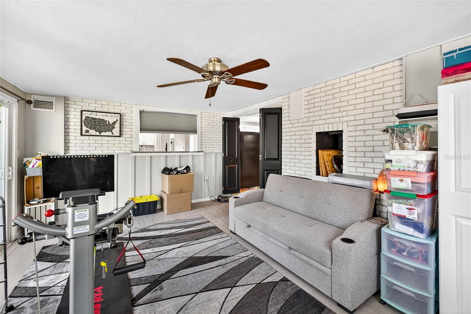 Image 25 of 44 For 13589 101st Terrace