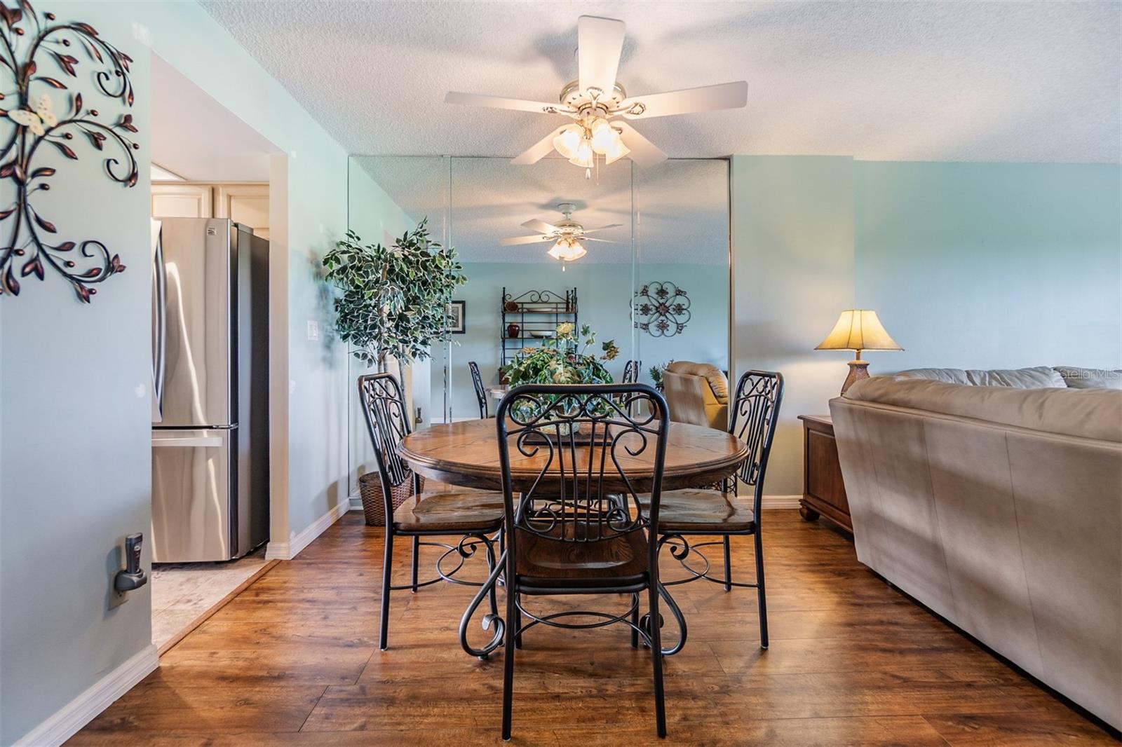 Image 11 of 48 For 2700 Cove Cay Drive 5g