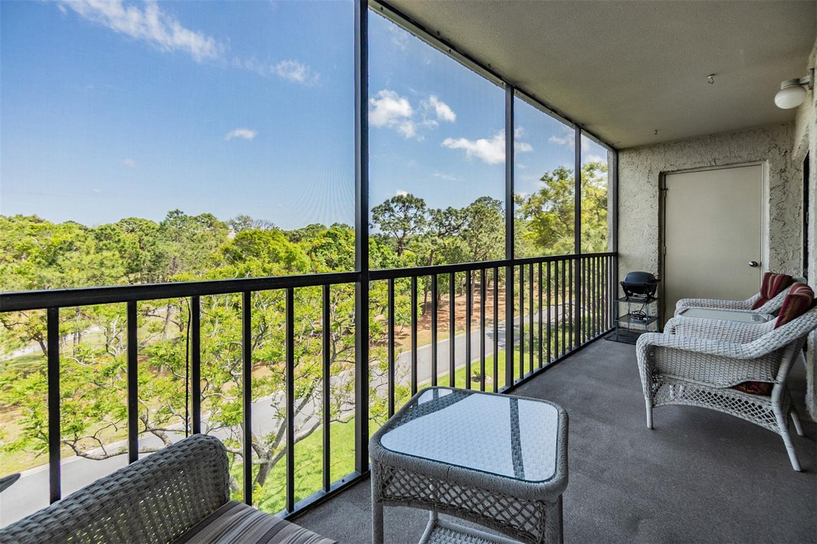 Image 16 of 48 For 2700 Cove Cay Drive 5g