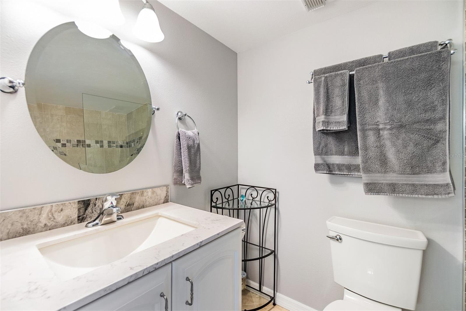 Image 22 of 48 For 2700 Cove Cay Drive 5g