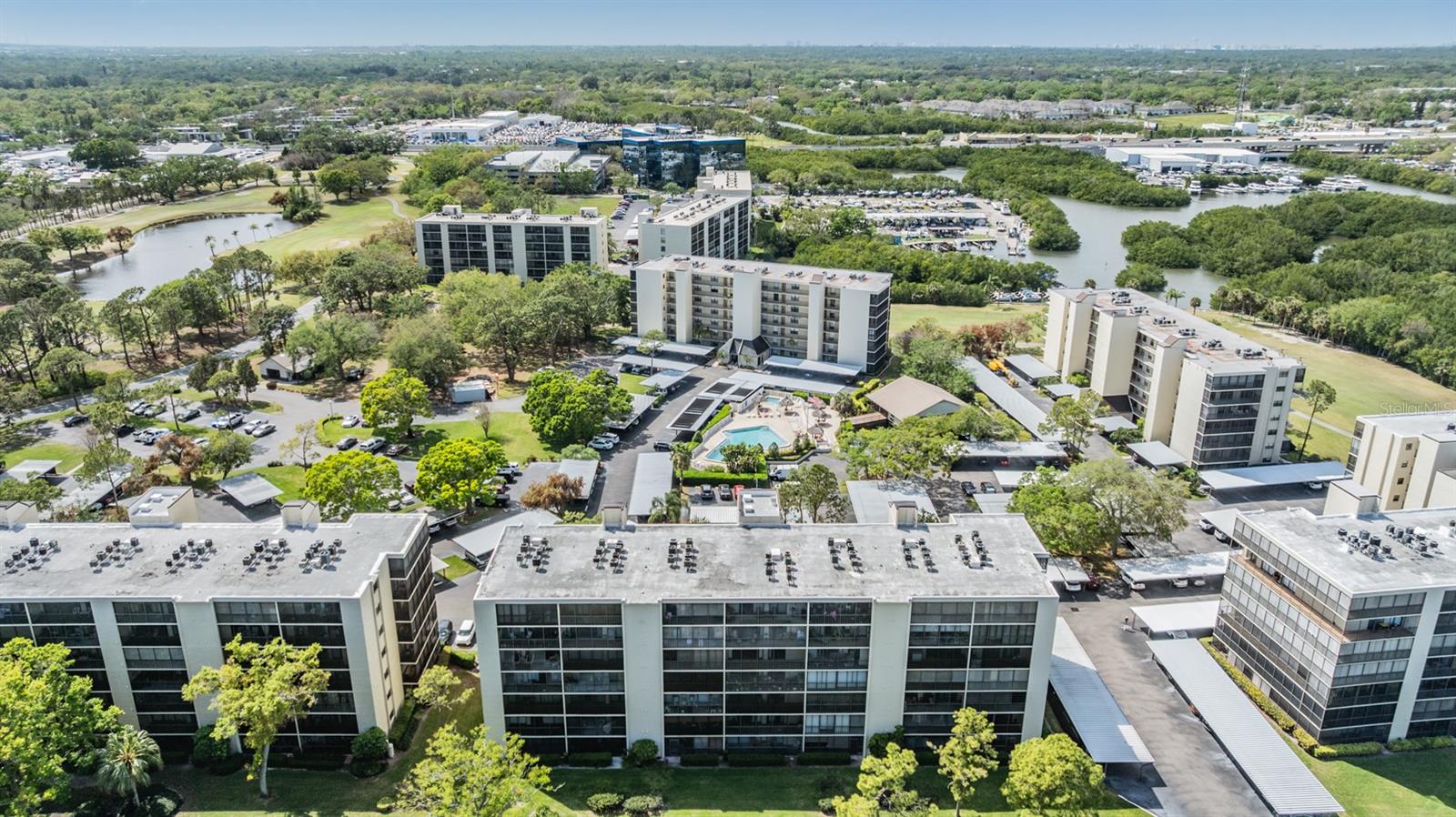 Image 40 of 48 For 2700 Cove Cay Drive 5g