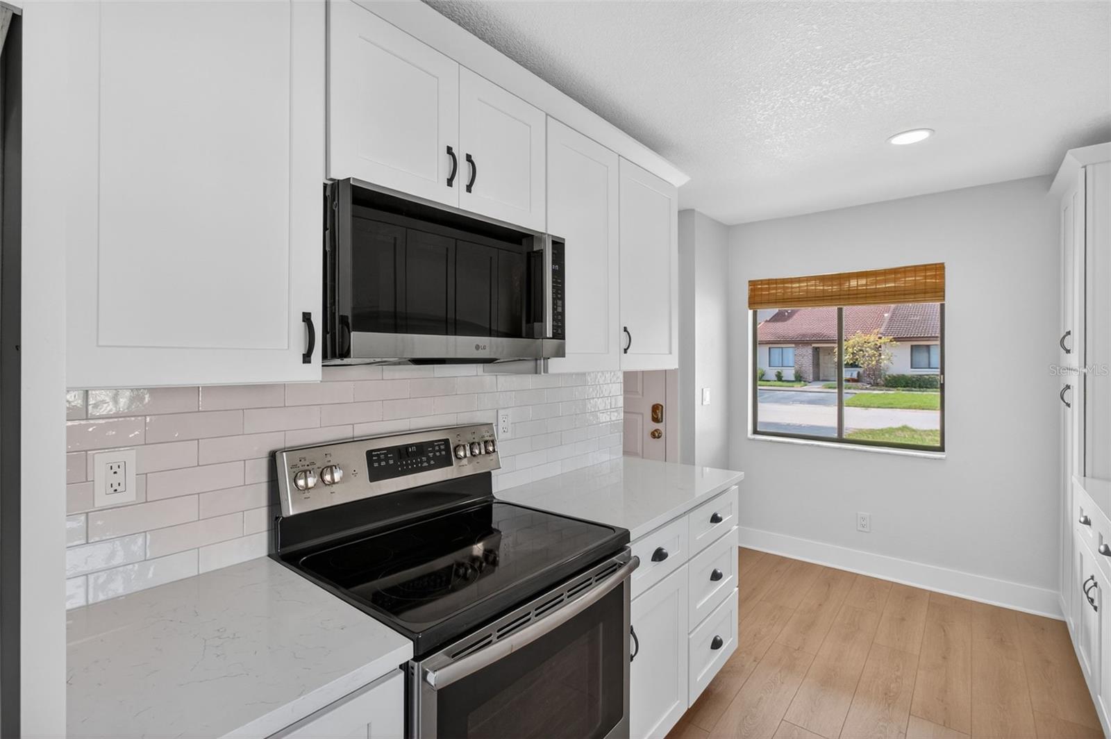 Image 6 of 37 For 7360 Ulmerton Road 30e