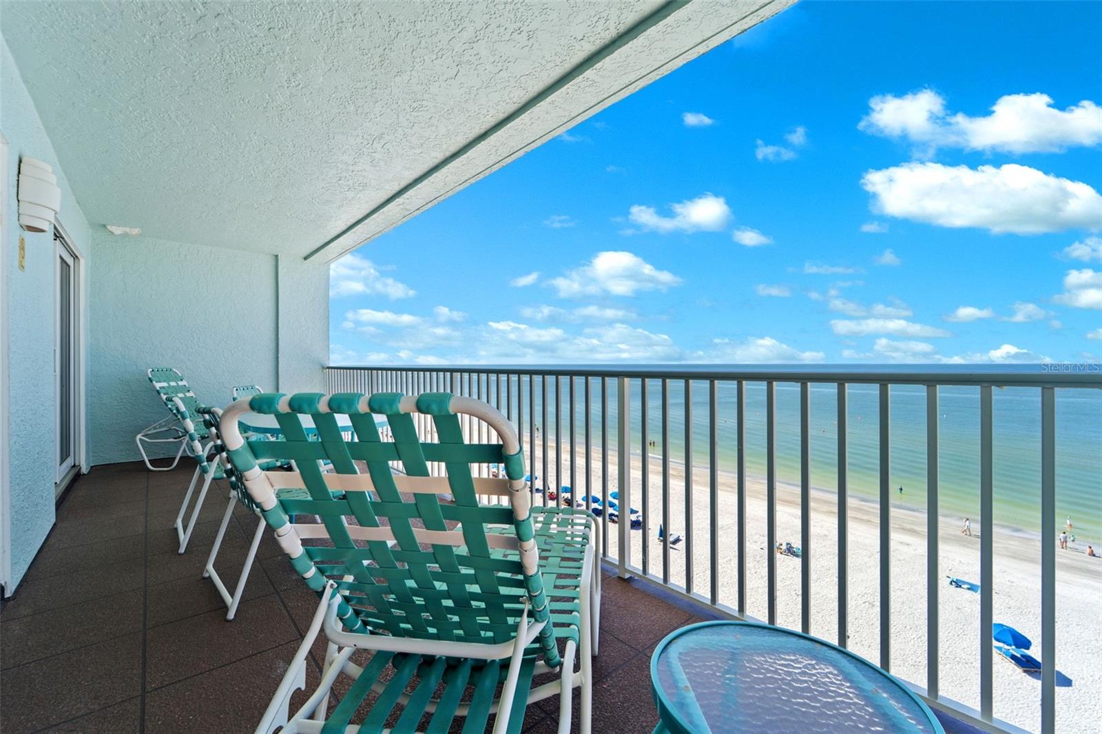 Image 24 of 36 For 17200 Gulf Boulevard 503