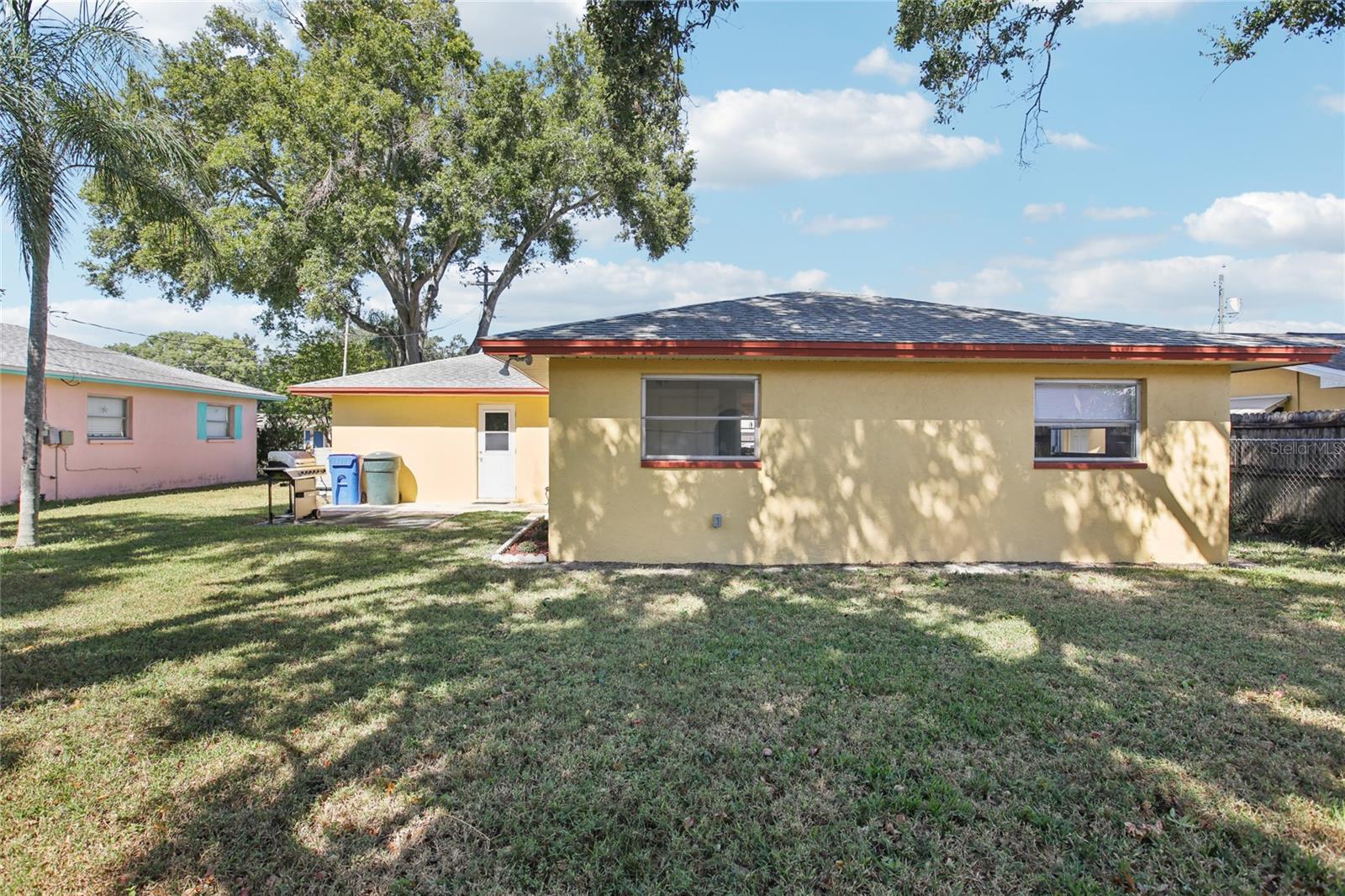 Image 20 of 23 For 1547 Andover Drive