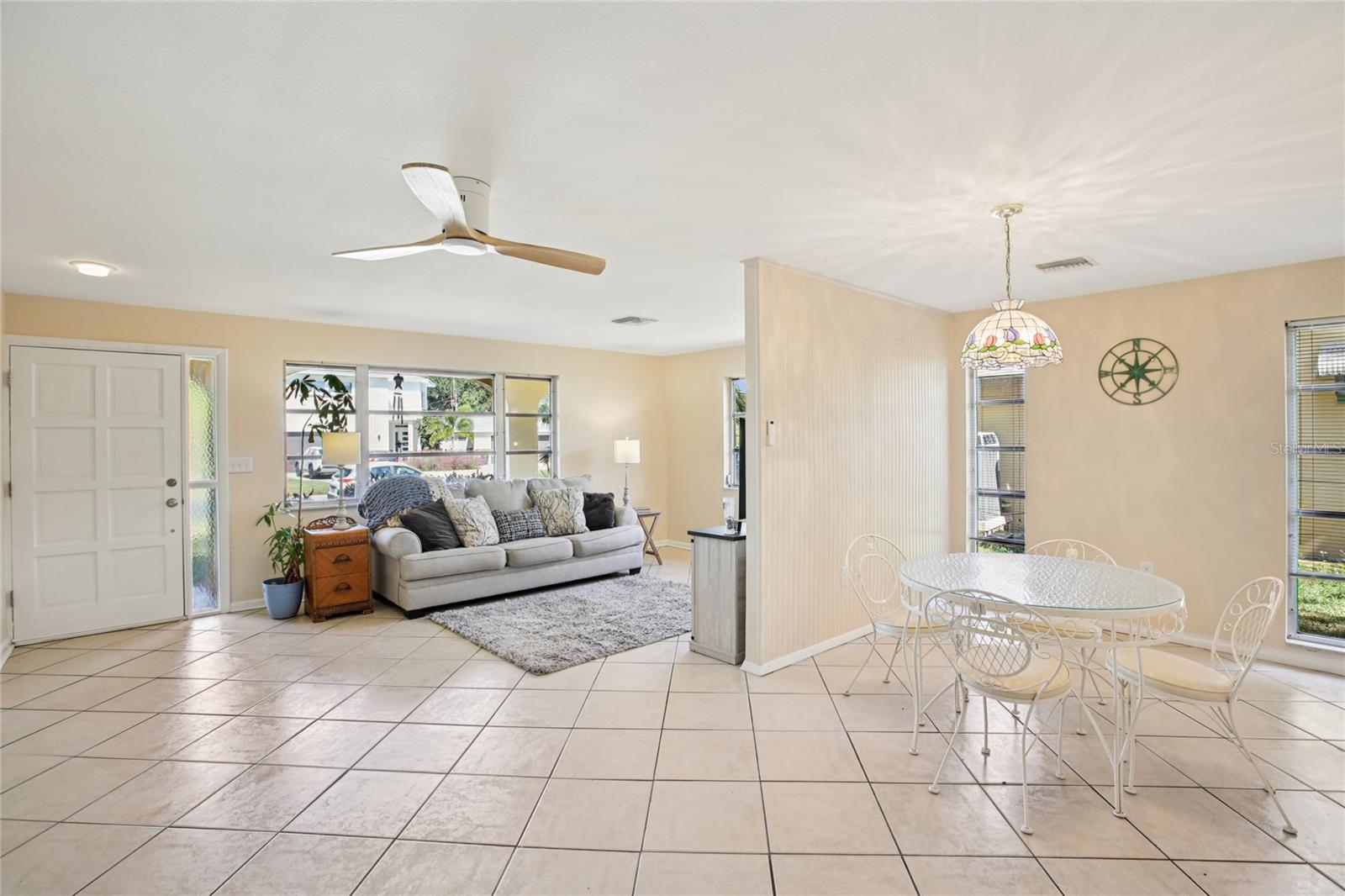 Image 5 of 23 For 1547 Andover Drive