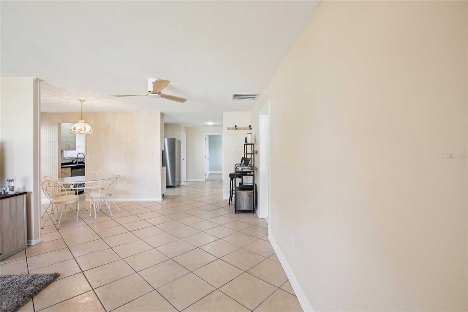 Image 7 of 23 For 1547 Andover Drive