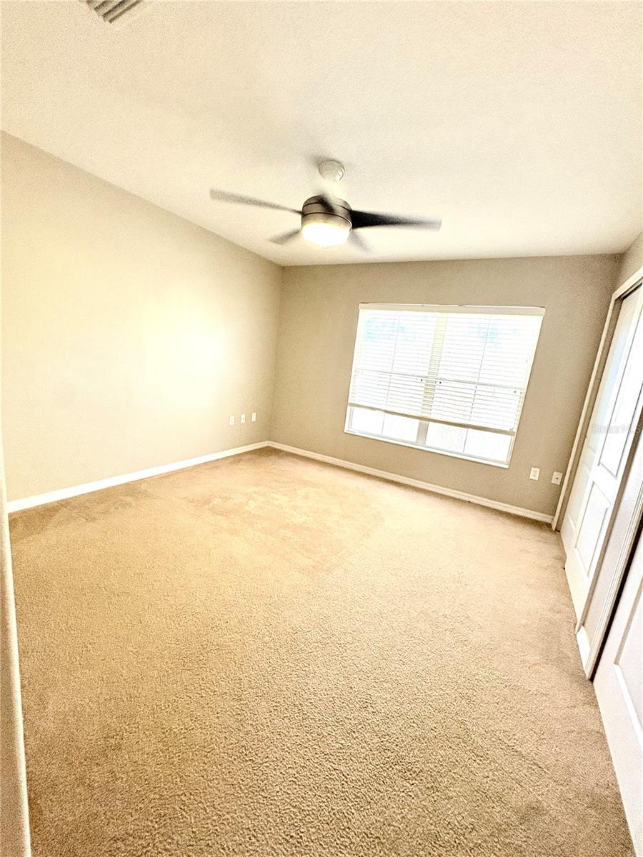 Image 16 of 20 For 10812 Kensington Park Avenue