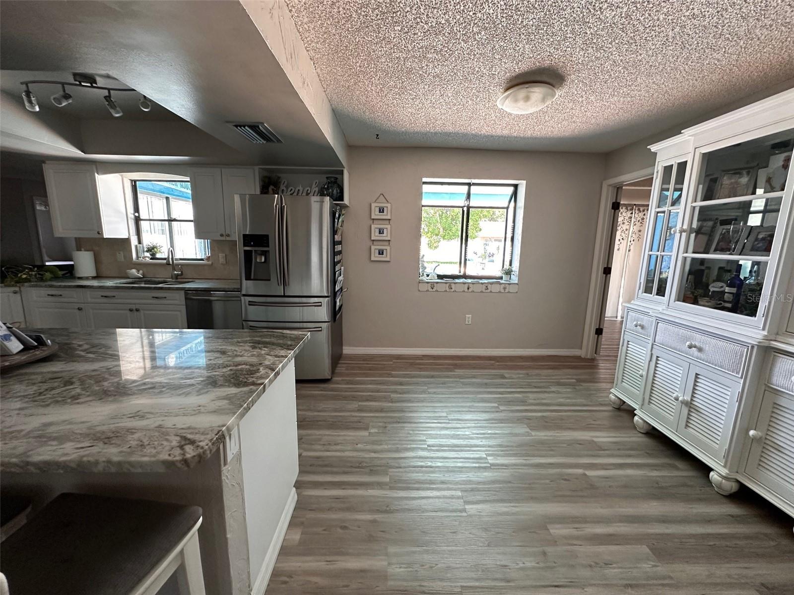 Image 48 of 100 For 914 Plum Tree Lane