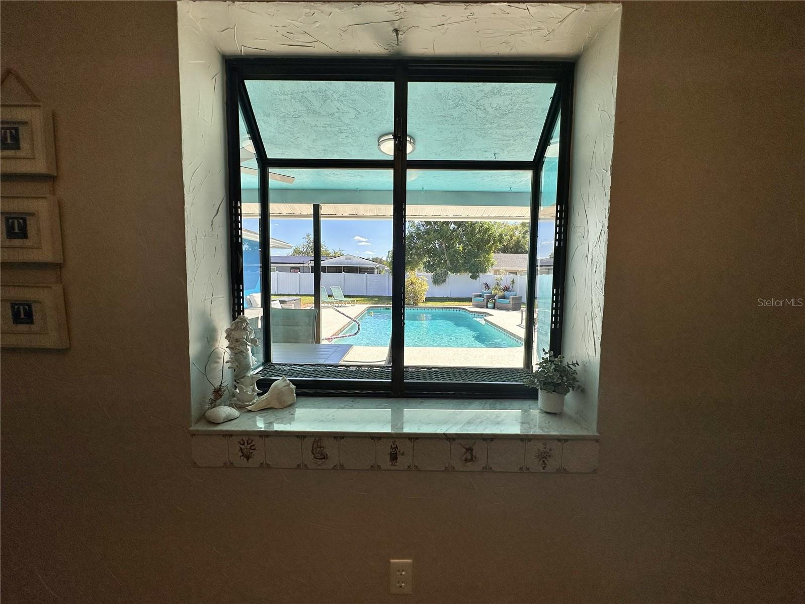 Image 51 of 100 For 914 Plum Tree Lane