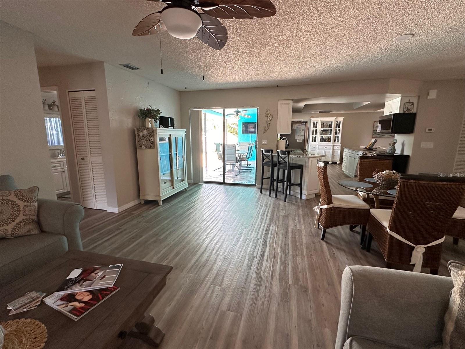 Image 53 of 100 For 914 Plum Tree Lane