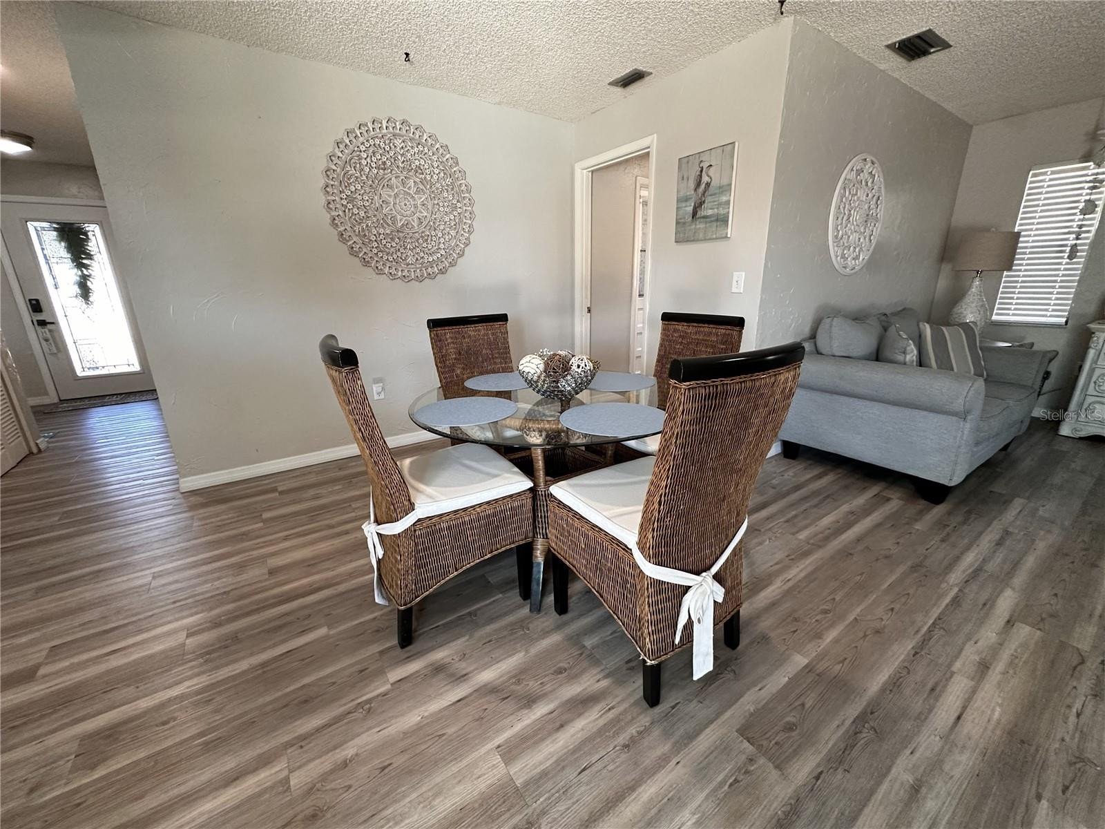 Image 58 of 100 For 914 Plum Tree Lane