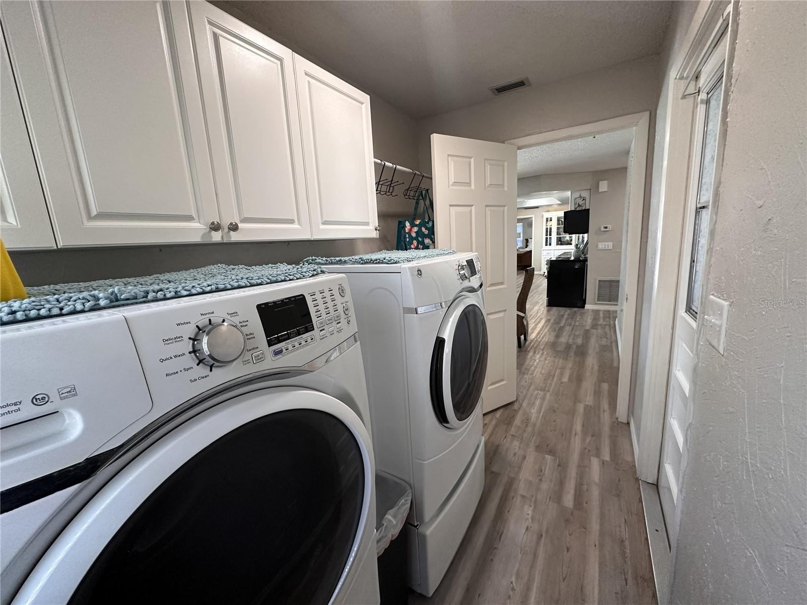 Image 60 of 100 For 914 Plum Tree Lane