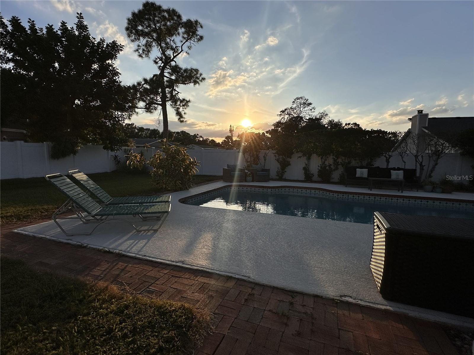 Image 84 of 100 For 914 Plum Tree Lane