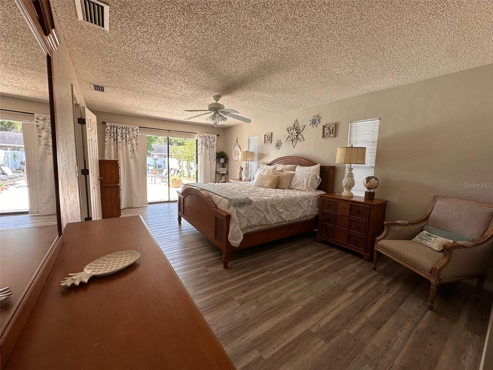 Image 86 of 100 For 914 Plum Tree Lane