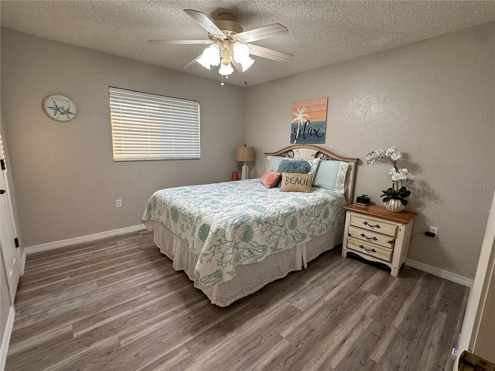 Image 93 of 100 For 914 Plum Tree Lane