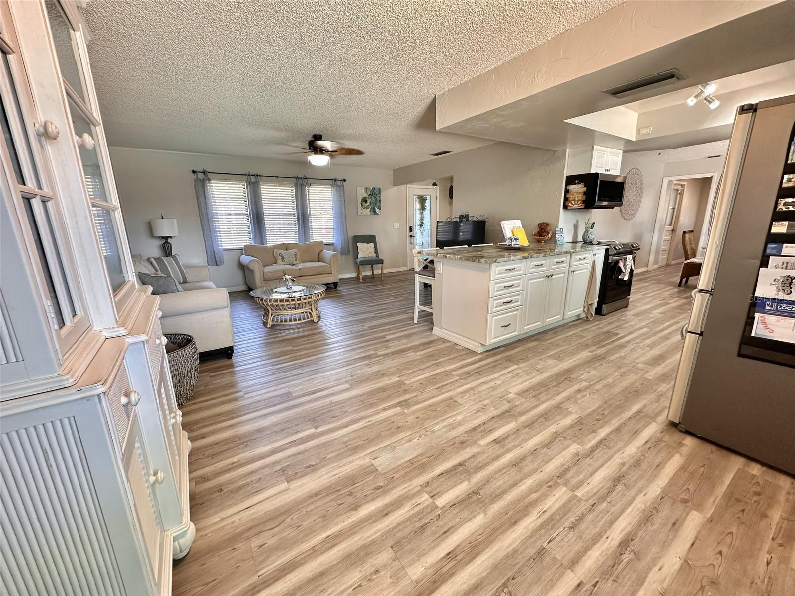 Image 97 of 100 For 914 Plum Tree Lane