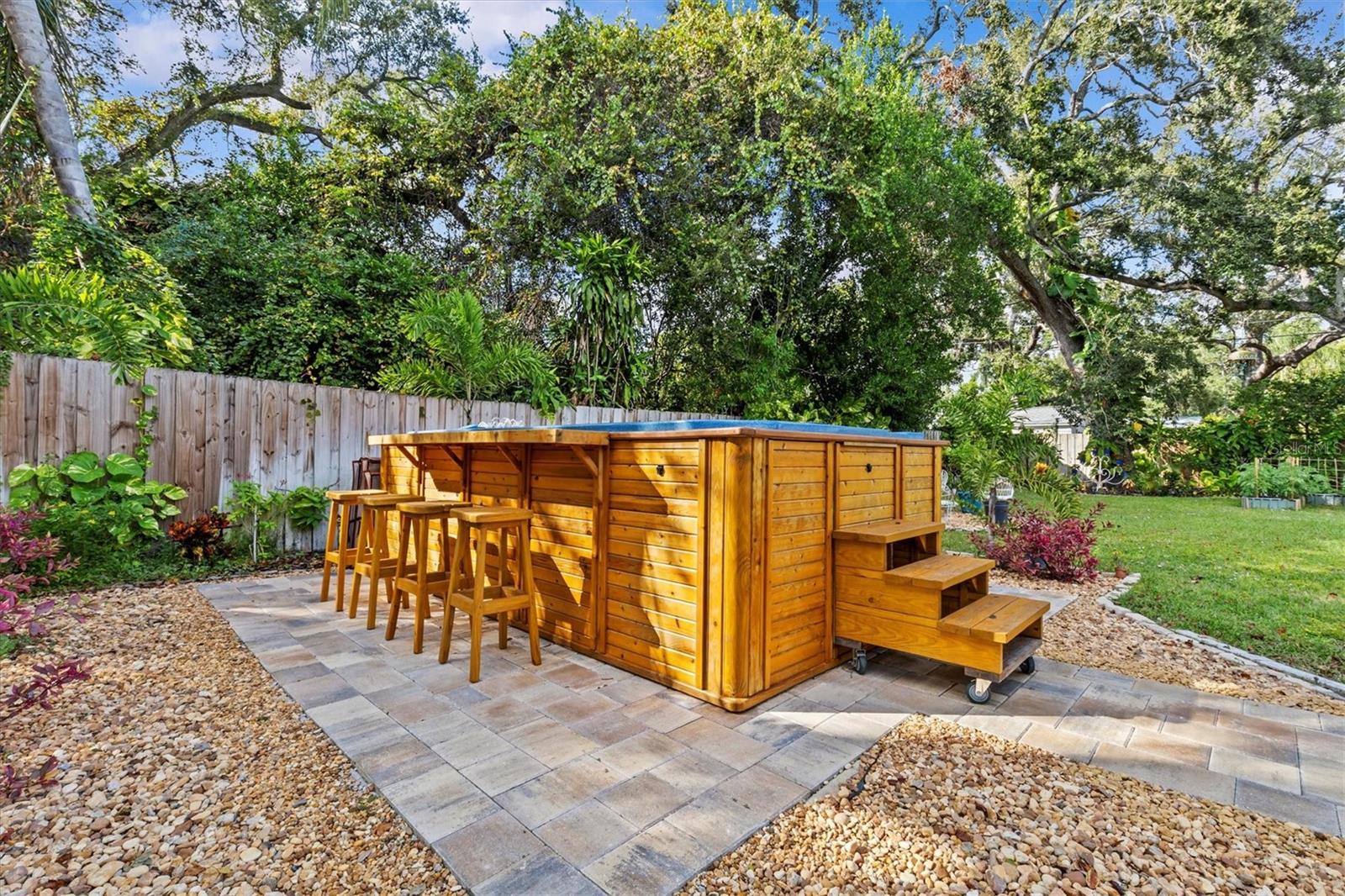 Image 11 of 78 For 606 New York Avenue