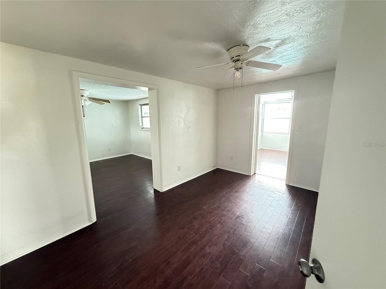 Image 14 of 26 For 4233 Darlington Road