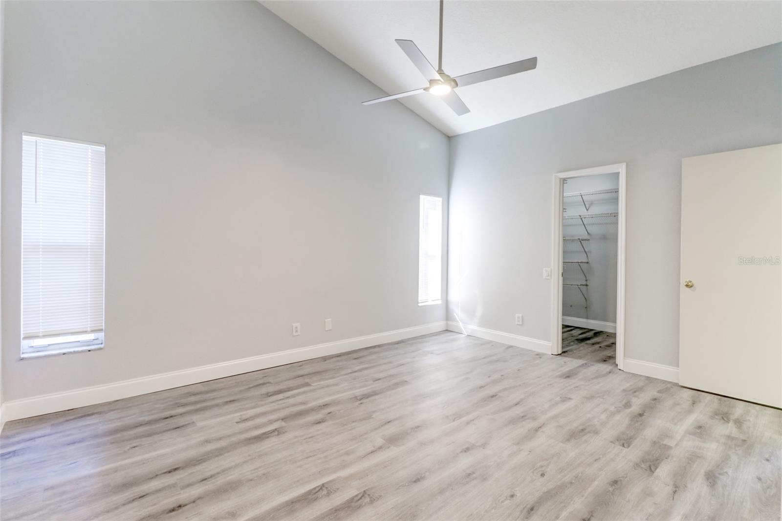 Image 20 of 42 For 29806 Morningmist Drive