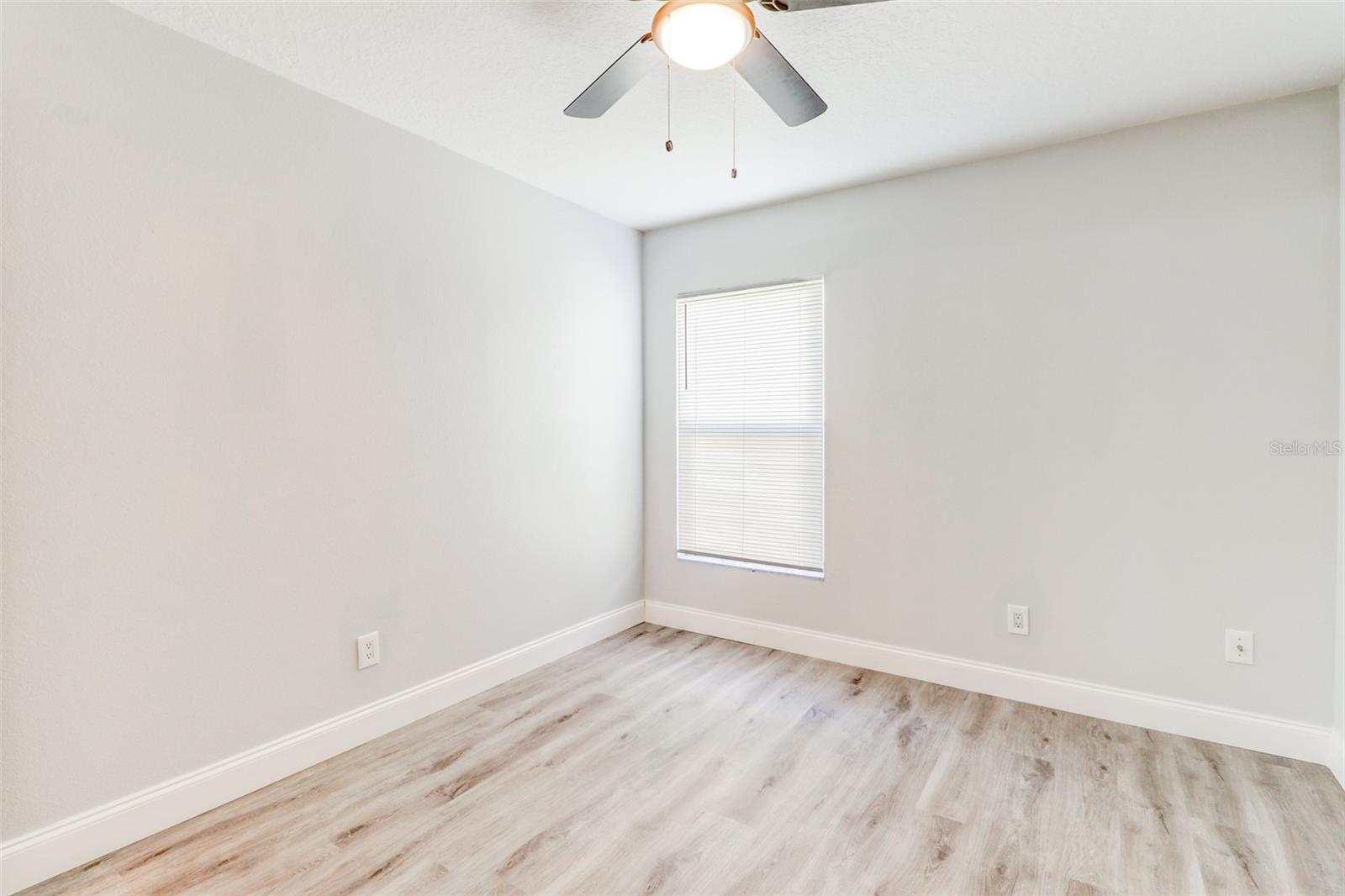 Image 29 of 42 For 29806 Morningmist Drive