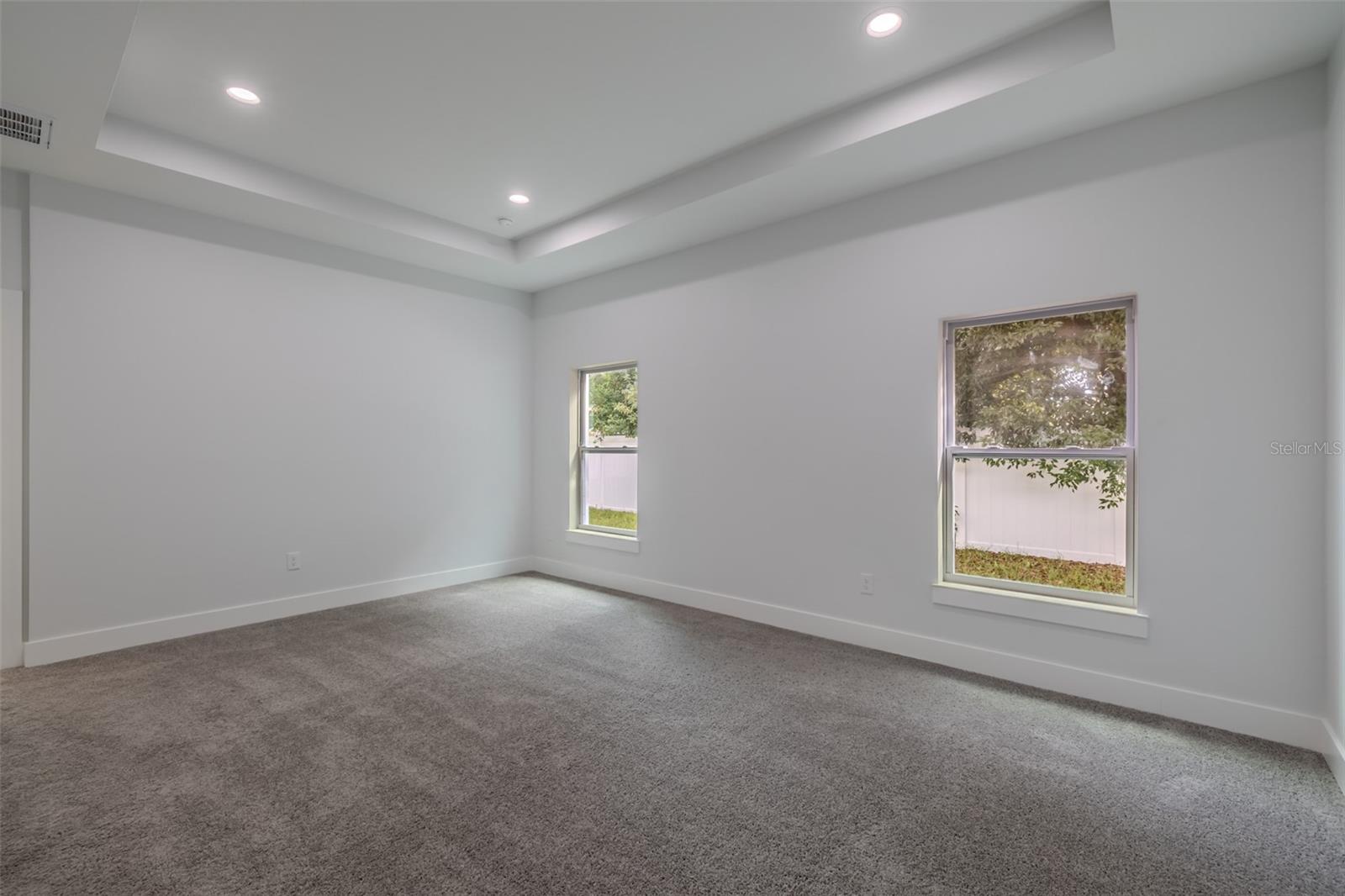 Image 16 of 42 For 7134 Maclura Drive